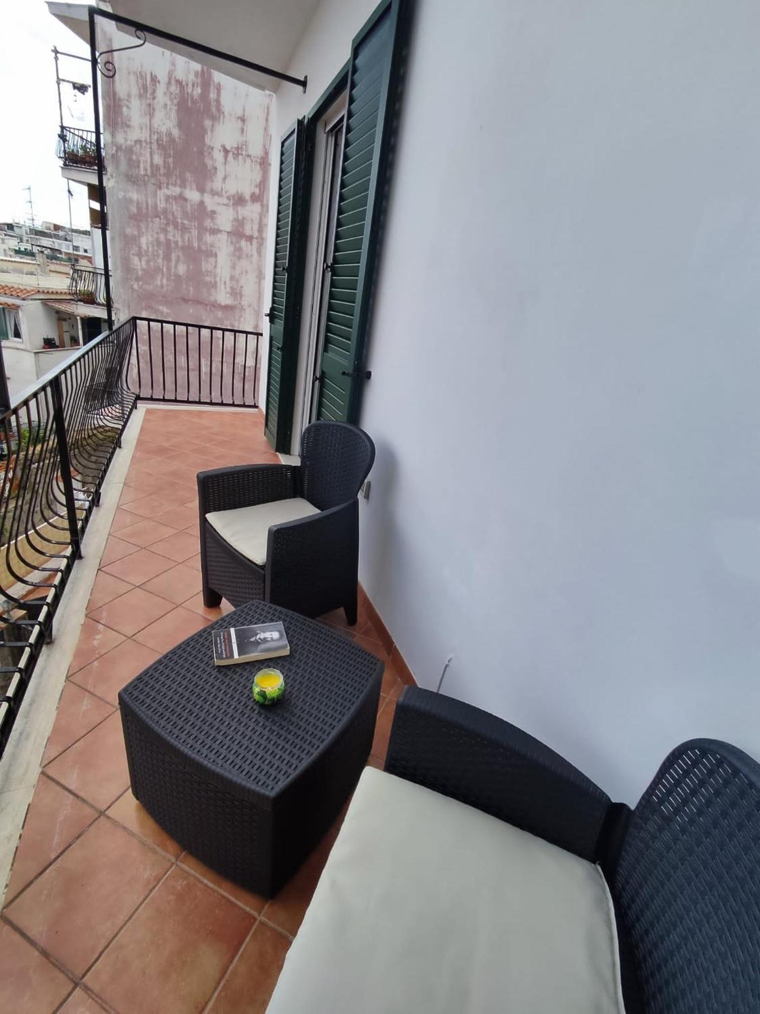 Holiday Home Ischia อีสเกีย ภายนอก รูปภาพ